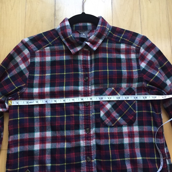 Eddie Bauer Women's Plaid button down shirt - Picture 10 of 13